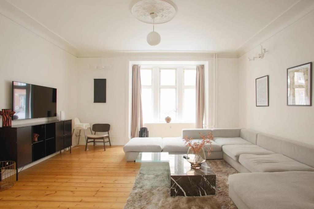 Large & Bright 3Br Apartment W Whirlpool Near Metro Kopenhaga Zewnętrze zdjęcie