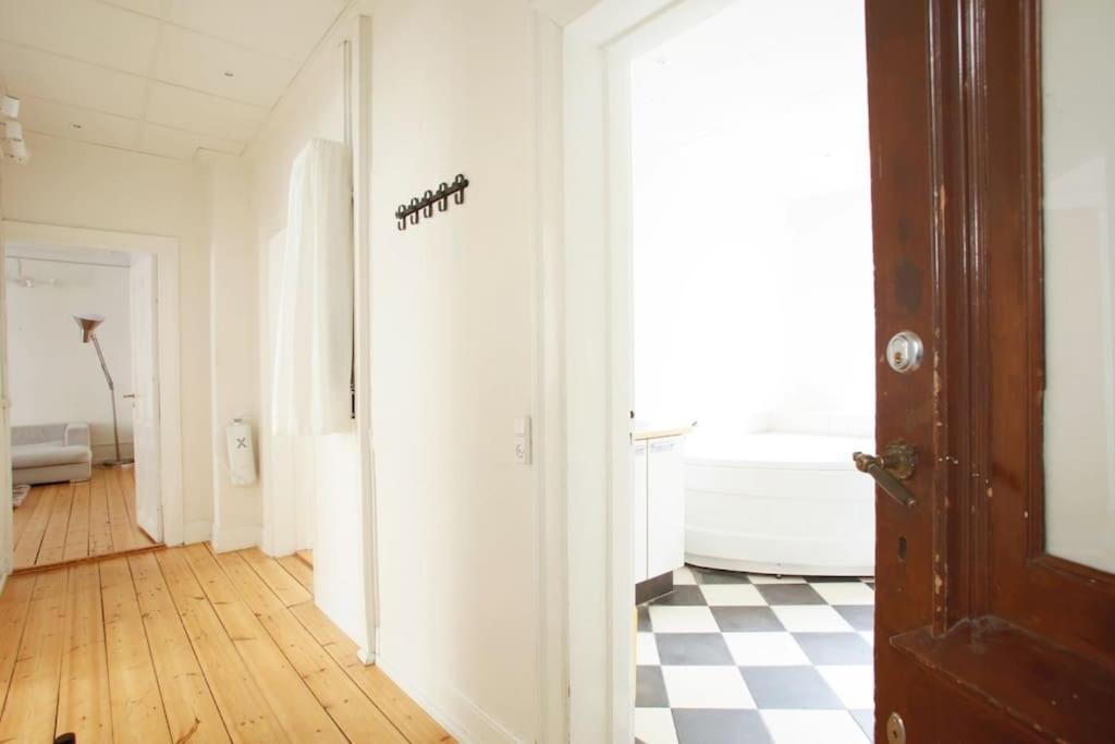 Large & Bright 3Br Apartment W Whirlpool Near Metro Kopenhaga Zewnętrze zdjęcie