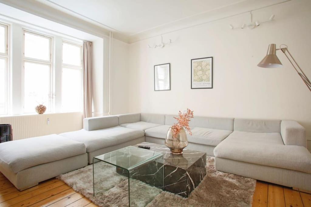 Large & Bright 3Br Apartment W Whirlpool Near Metro Kopenhaga Zewnętrze zdjęcie